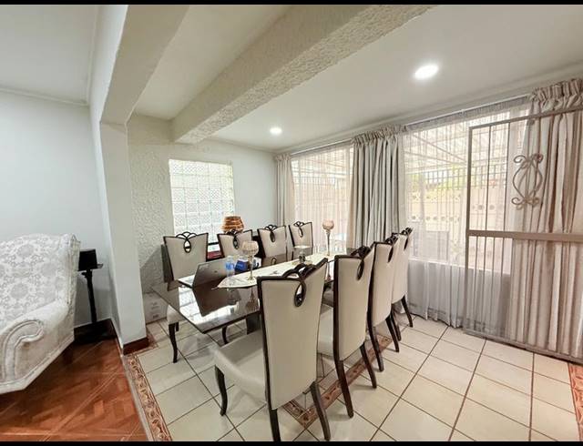 3 BEDROOM HOUSE FOR SALE IN VANDERBIJLPARK CW 5